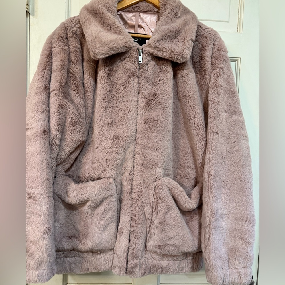 Women's Pink Faux Fur Jacket